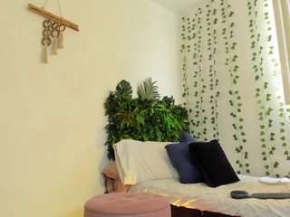 karlyee camsoda stream image