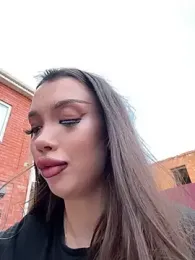 RollingGirls stripchat stream image