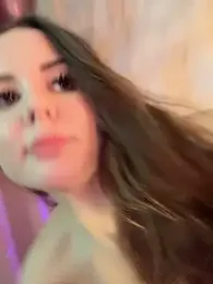 Alina_Vibe_Me stripchat stream image