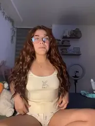 crystal_bunny7 stripchat stream image