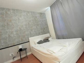 ehotlovea chaturbate stream image