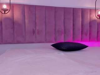 dulce-small camsoda stream image