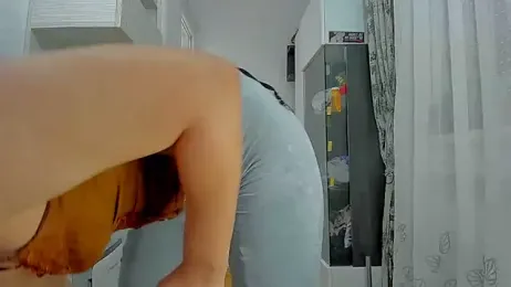 RedAssHottie stripchat stream image