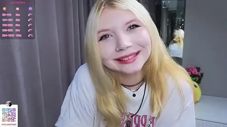 DaisyElmers stripchat stream image