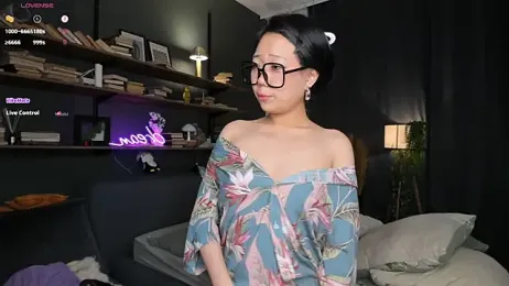 HinataBrooks stripchat stream image