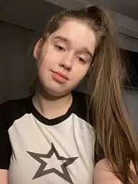 HornyGirlH stripchat stream image