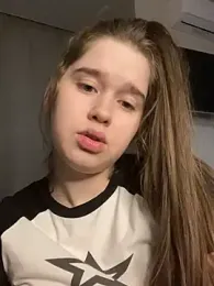 HornyGirlH stripchat stream image