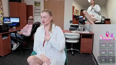 legsLONG stripchat stream image