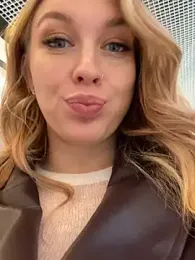 Sweet___Emily stripchat stream image