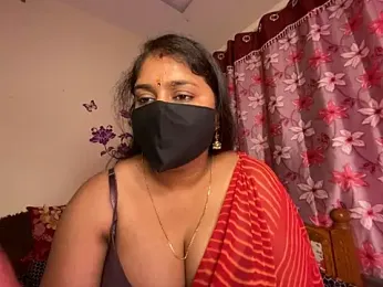 LouleyRanii stripchat stream image