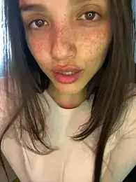 MisFrekcles_ stripchat stream image