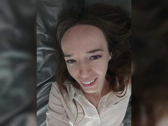 A_R_T_A bongacams stream image