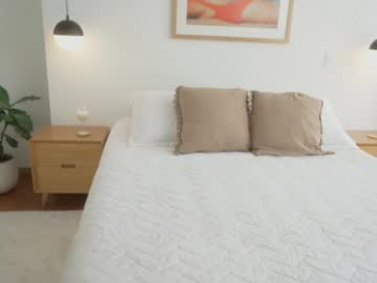 rebeccastonee chaturbate stream image