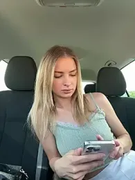 EvieEvans stripchat stream image