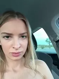 EvieEvans stripchat stream image