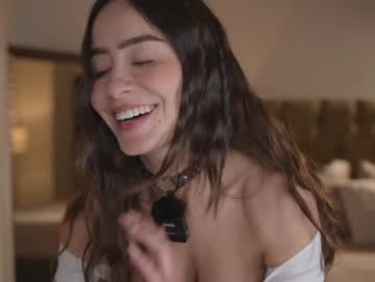 emyii chaturbate stream image