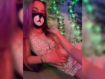 -Summer- bongacams stream image