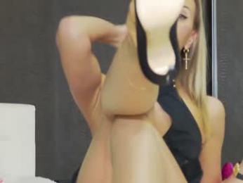 hefner_girl chaturbate stream image