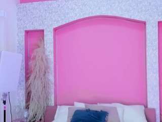 emyliesander camsoda stream image