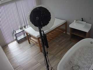 voyeurcam-jb-office-2 camsoda stream image