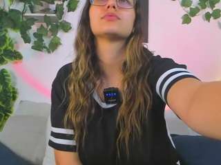 nataliepeterson camsoda stream image