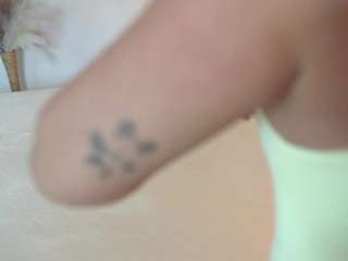 missjuliaa camsoda stream image