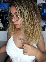 VitoriaFernandes stripchat stream image