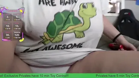 TurtleLady420 stripchat stream image