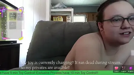 TurtleLady420 stripchat stream image