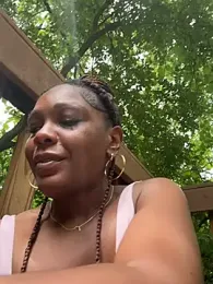 TilaTotti stripchat stream image