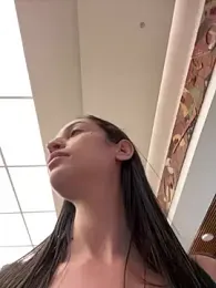 BelleLouiseVp stripchat stream image