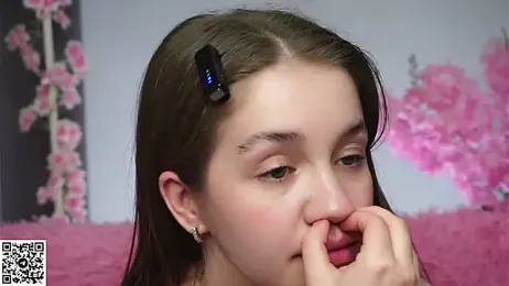 AmiLewis stripchat stream image