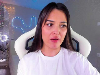 Alinka-chocolatee bongacams stream image