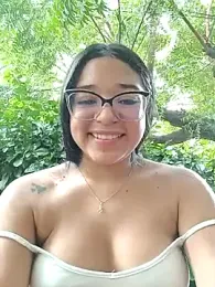 -VICKKY stripchat stream image