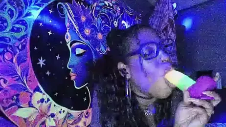 AmazonianMistress stripchat stream image