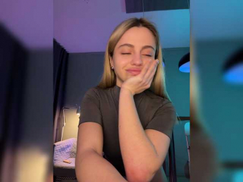 Nataliecroys bongacams stream image