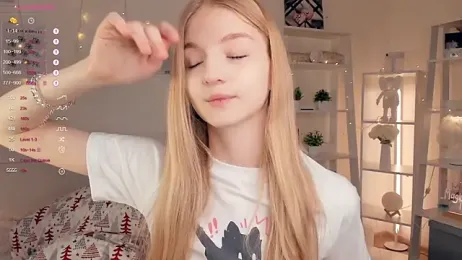 YuNabif stripchat stream image