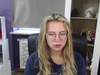 Soft-Zoey bongacams stream image