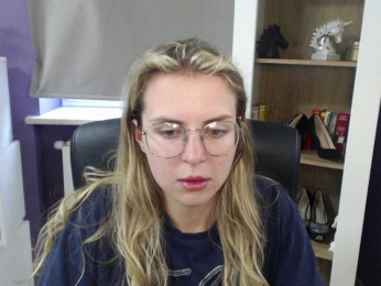Soft-Zoey bongacams stream image