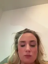 CherryEmmy stripchat stream image