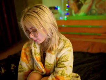 allison_cuty chaturbate stream image