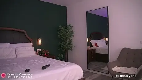 AlyonaX stripchat stream image