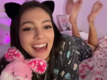 keirasworld chaturbate stream image