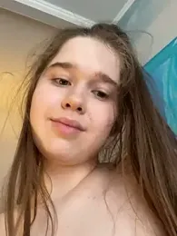 HornyGirlH stripchat stream image