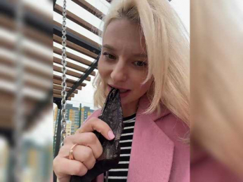 -Molly- bongacams stream image