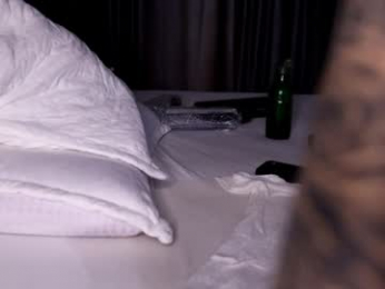 dee_waters chaturbate stream image