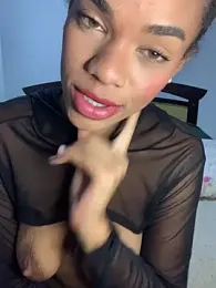 Cammgirlmii stripchat stream image