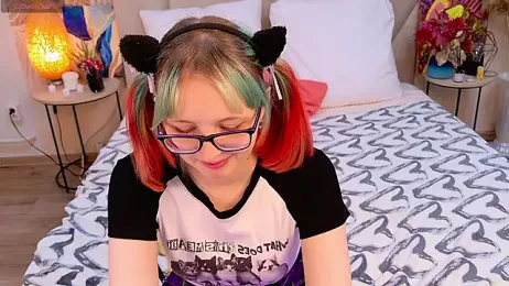 CoralineYoung stripchat stream image