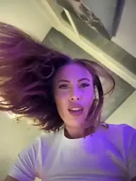 JessyRey stripchat stream image