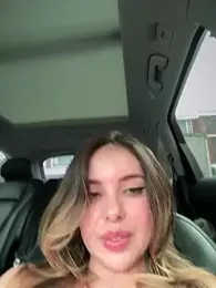 Alirawrz stripchat stream image